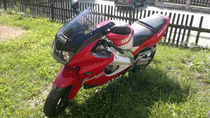 Yamaha YZF 1000 Thunderace