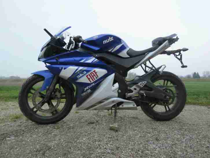 Yamaha YZF 125 R Unfallmaschine