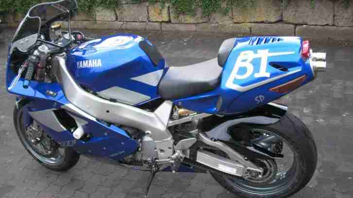 Yamaha YZF 750 ; gepflegtes Einzelstück ; 98 PS eingetragen