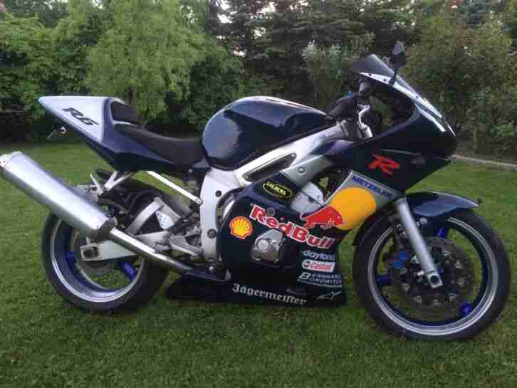 Yamaha YZF R 6 Unikat im Red Bull Design 270 Kmh + Handbuch
