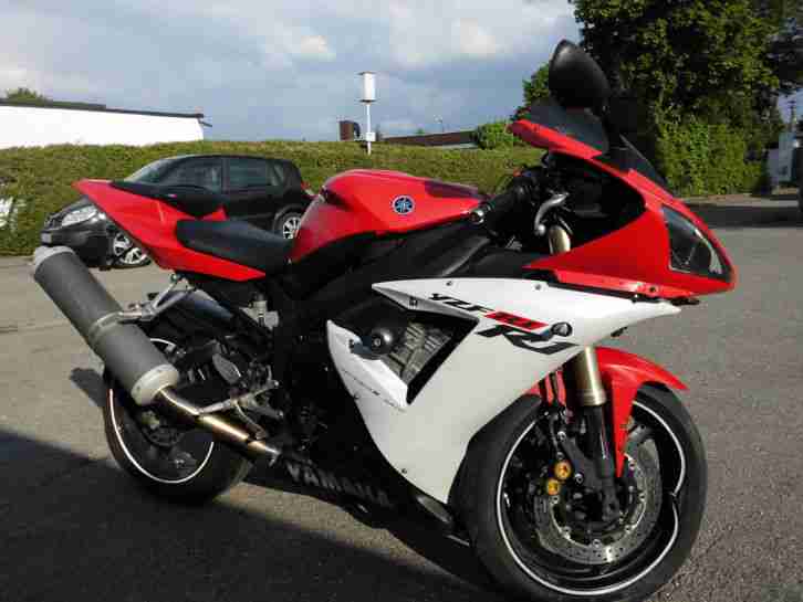 Yamaha YZF R1 RN09 Unfallmotorrad keine ZXR GSXR CBR