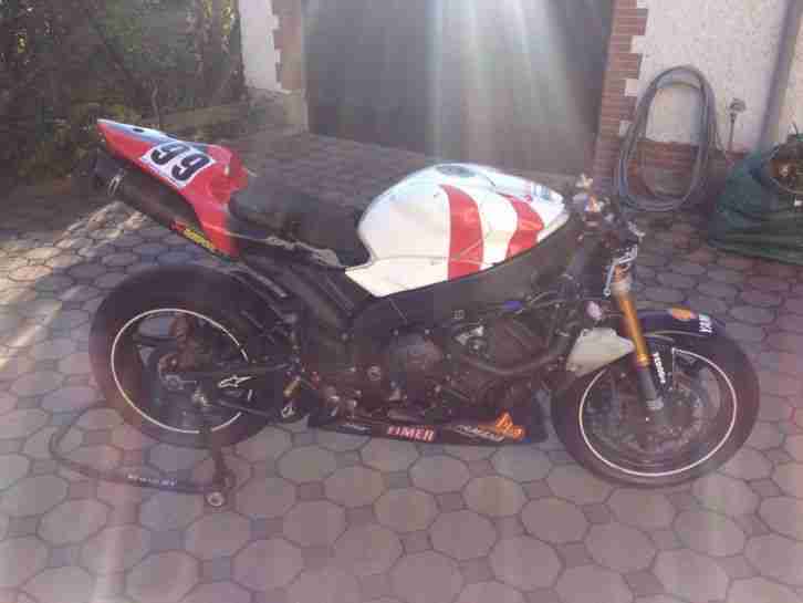 Yamaha YZF R1 RN19 Unfall/Rennstrecke