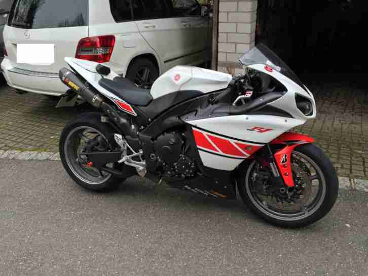 Yamaha YZF R1 - RN22 - 182PS - EZ 2009 - 18tkm - AKRAPOVIC KELLERMANN WINTERPRS