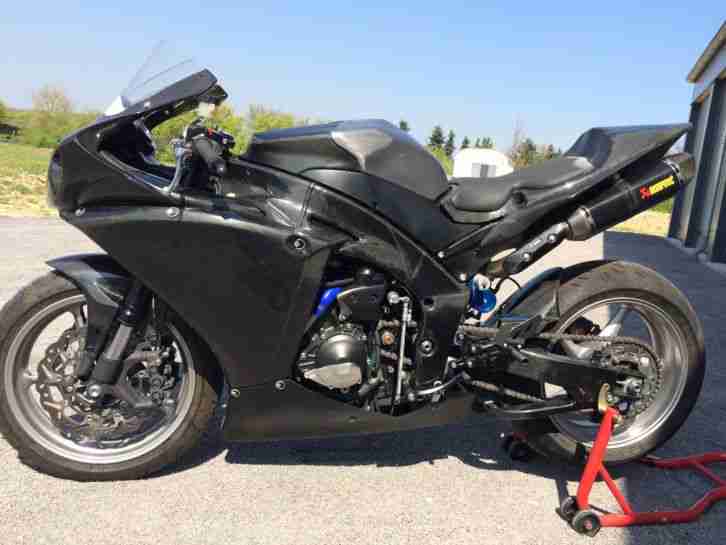 Yamaha YZF R1 RN22 ehem. Yamaha Superbike R1 Cup