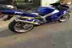 YZF R1 in blau