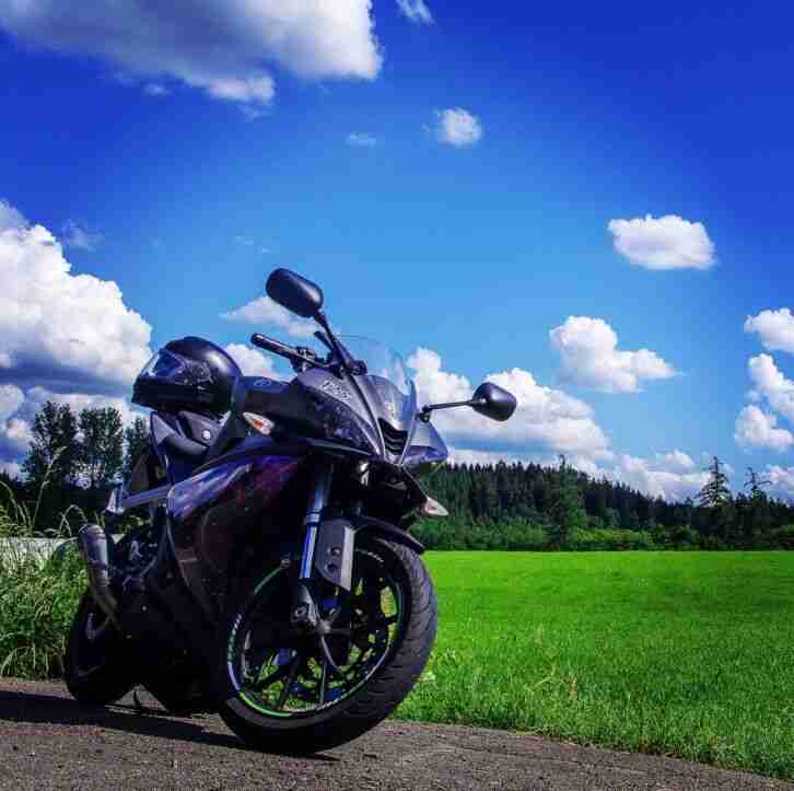 Yamaha YZF R125 !! Neue Auspuffanlage!!