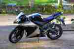 YZF R125