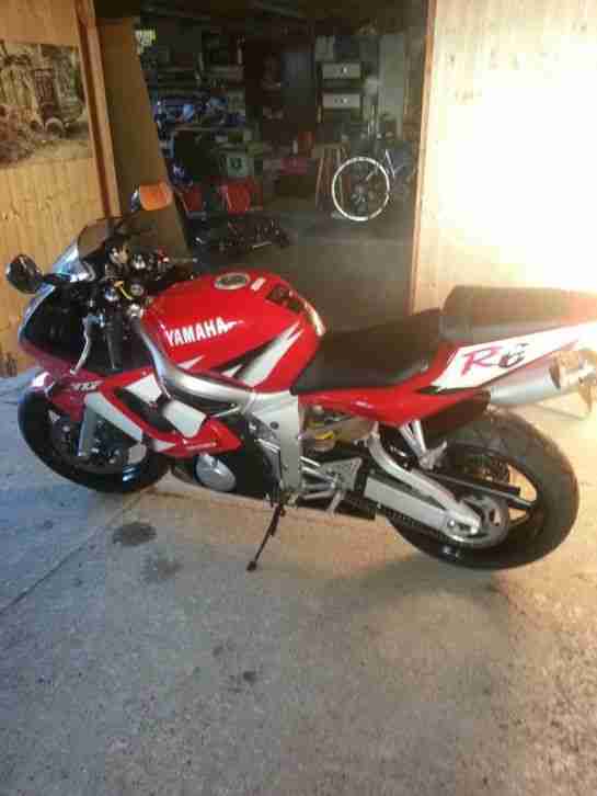Yamaha YZF-R6 Aus Gesundheitlichen Gründen Abzugeben