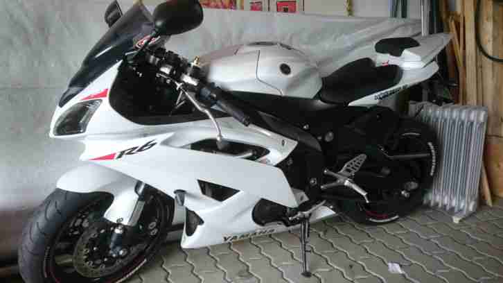 Yamaha YZF-R6 ( RJ 15)