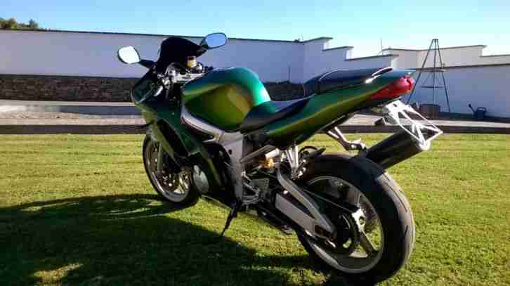 Yamaha YZF R6 RJ03, Rennmaschine, TÜV Neu, A2 gedrossel und offen