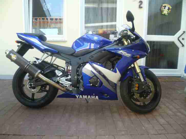 YZF R6 RJ09 BJ 2006 17200km mit Leo