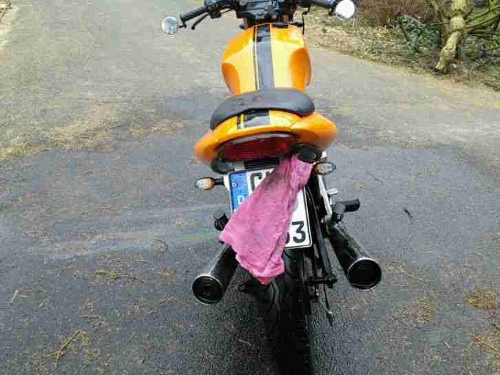Yamaha xz 550