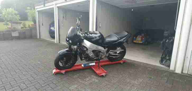 Yamaha yzf 1000r