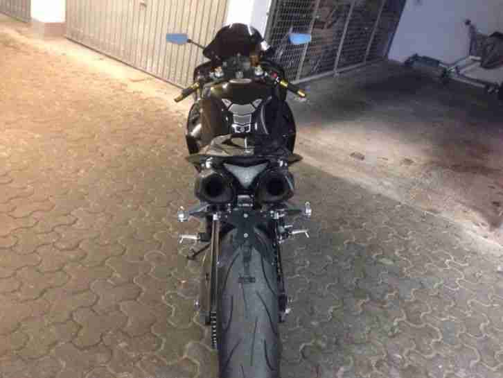 Yanaha R1 Rn22 Akrapovic