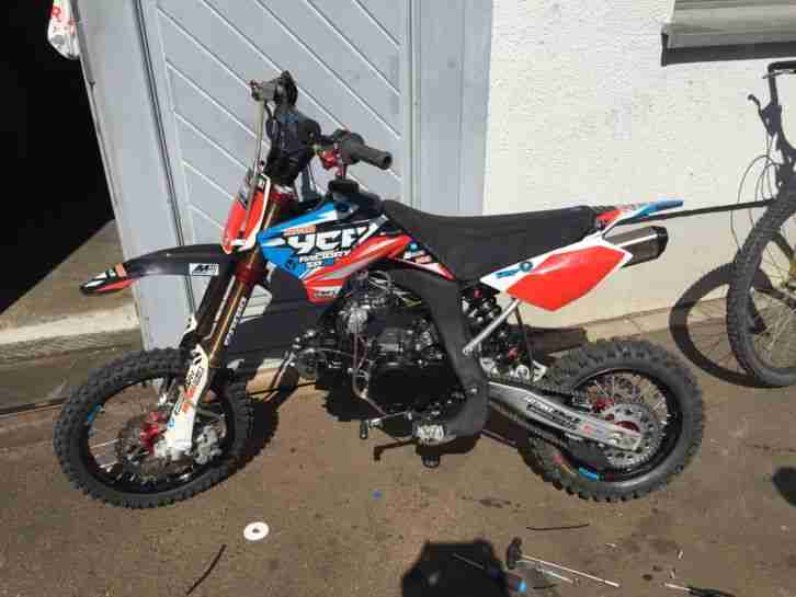 Ycf Sp3 Pitbike, Neupreis 3200 Euro,