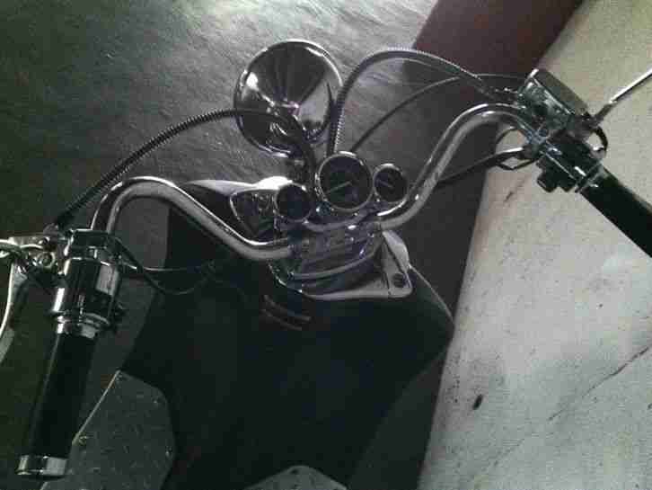 ZNEN Retroroller 50 ccm Motorroller R06 in matt-schwarz mit Weißwandreifen