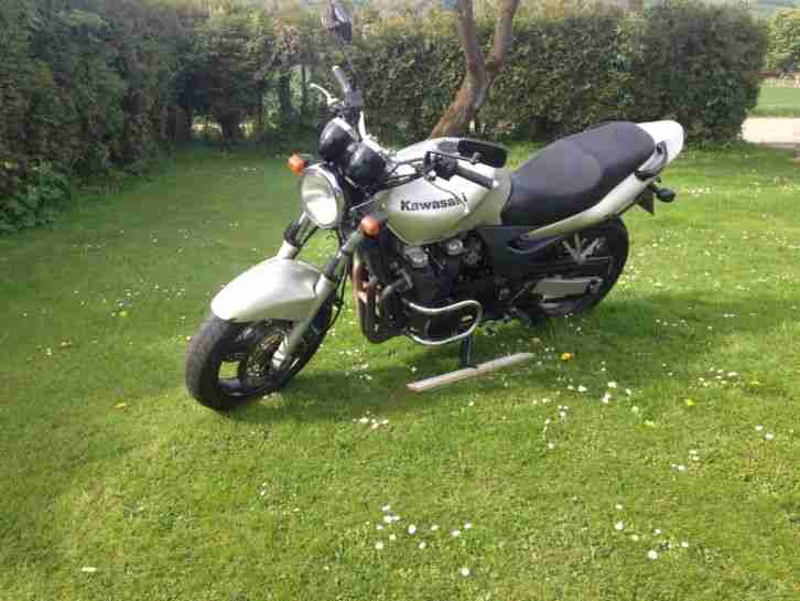 ZR 750 F Kawasaki - Bj. 8/01