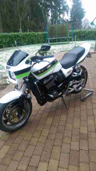 ZRX 1100 IN EINEM TOP ZUSTAND