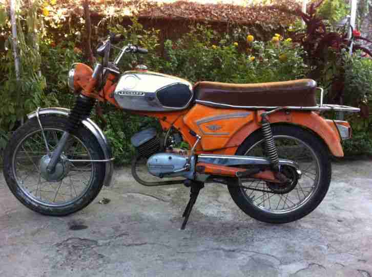 ZUNDAPP KS50 517-40 LISTE 0 BAUJAHR 1974 GARAGENFUND BARN FIND