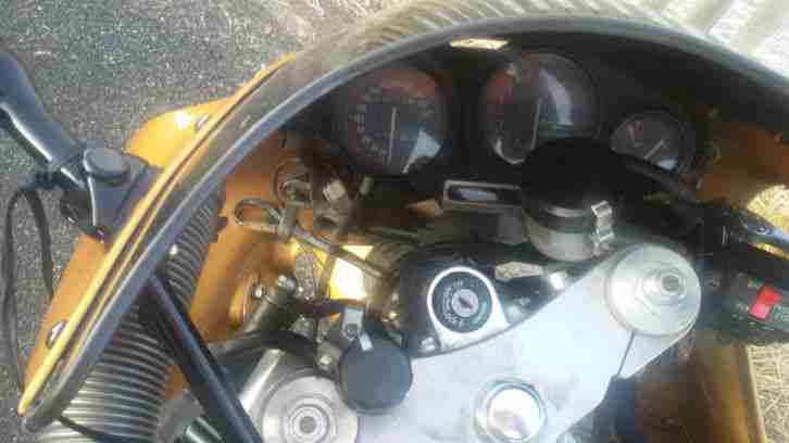 ZXR 750 J Sonderlack Gold 63624 Km Tüv08/16