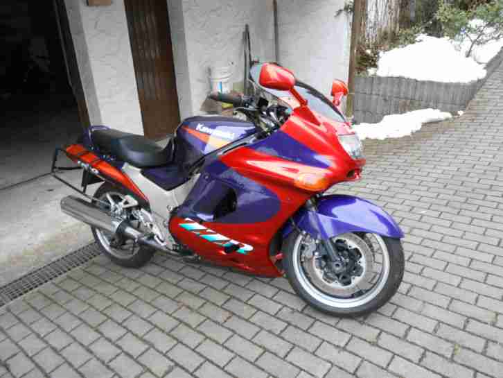 ZZR 1100
