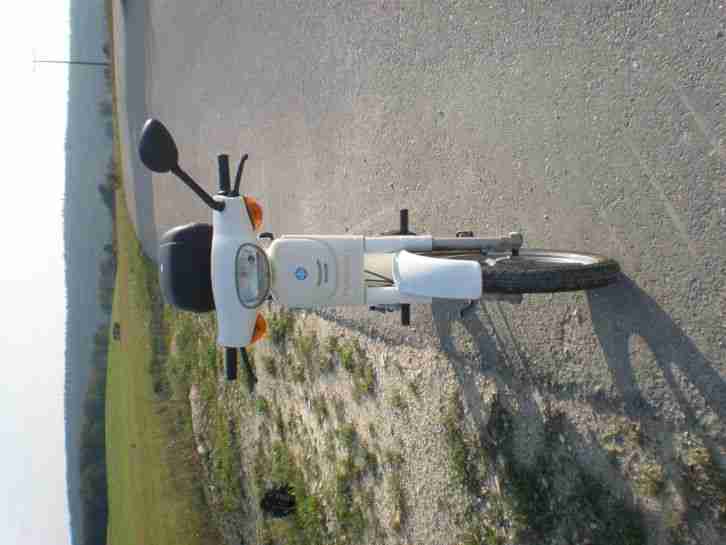 Zum Verkauf steht eine Piaggio Vespino F 18; Moped