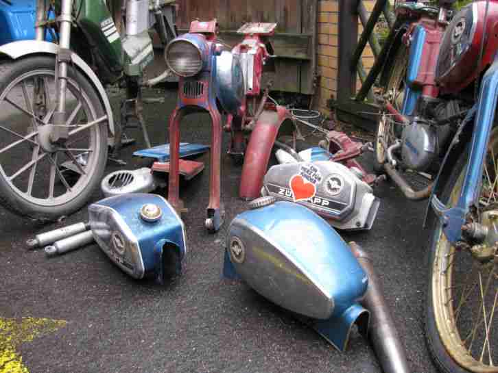 Zündapp, Hercules, mit vielen Teilen als Teileträger oder Bastlerfahrzeug