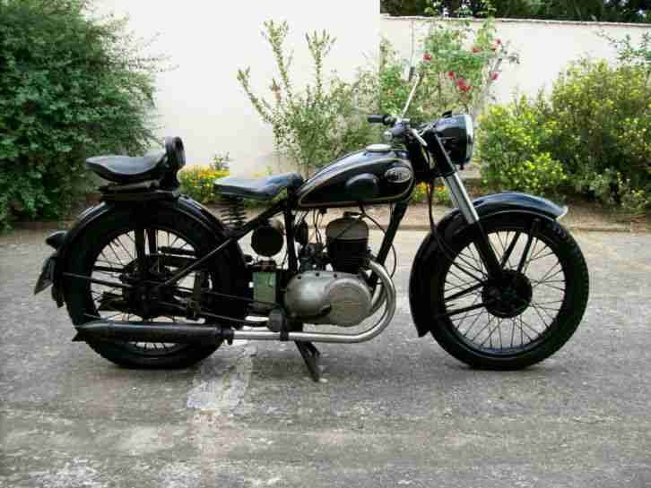 Zündapp Oldtimer Motorrad original mit