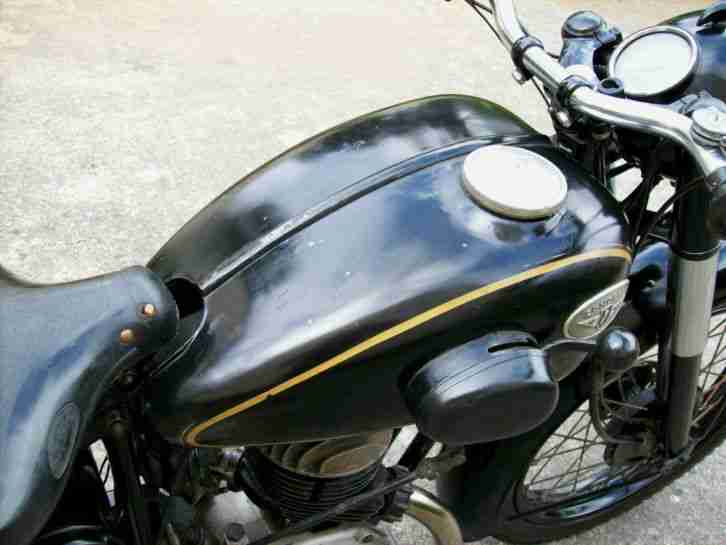 Zündapp Oldtimer Motorrad original mit authentischer Patina