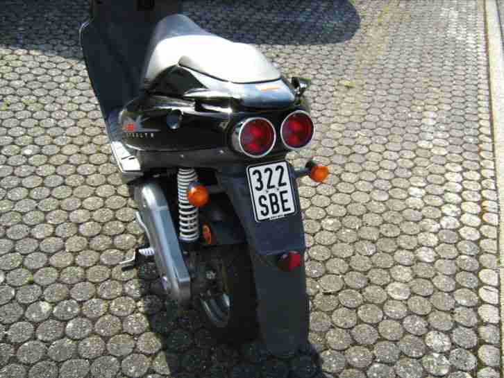 aprilia SR50 LC Baujahr 1998,TOP( piaggio, vespa50, gilera scooter ) versichert