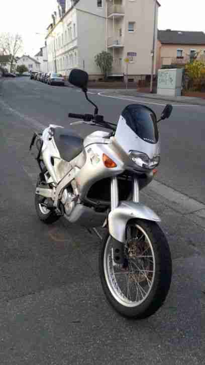 aprilia pegaso 650