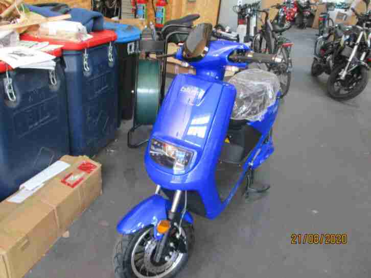 blu:s XT2000 STALKER (25km/h), blau Elektroroller E- Roller Blus Roller Mofa