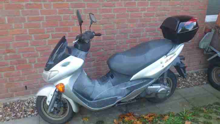defekt Suzuki Epicuro UC 125 TÜV bis 9/15 11KW 15PS AX1111