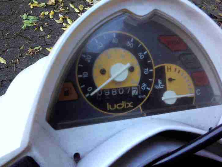 defekter Peugeot Ludix Blaster 50ccm für Bastler