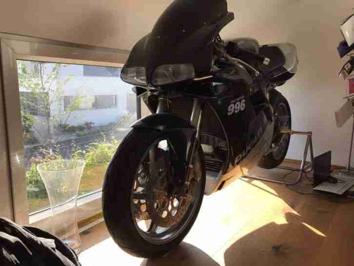 Ducati 996