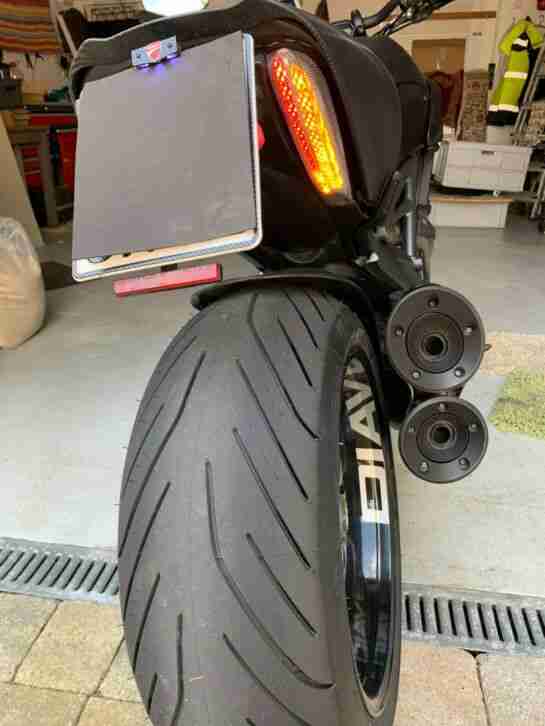 Ducati Diavel Dark ABS TZ12/16 Scheckheft gepflegt/umfallfreies Scheidungsopfer