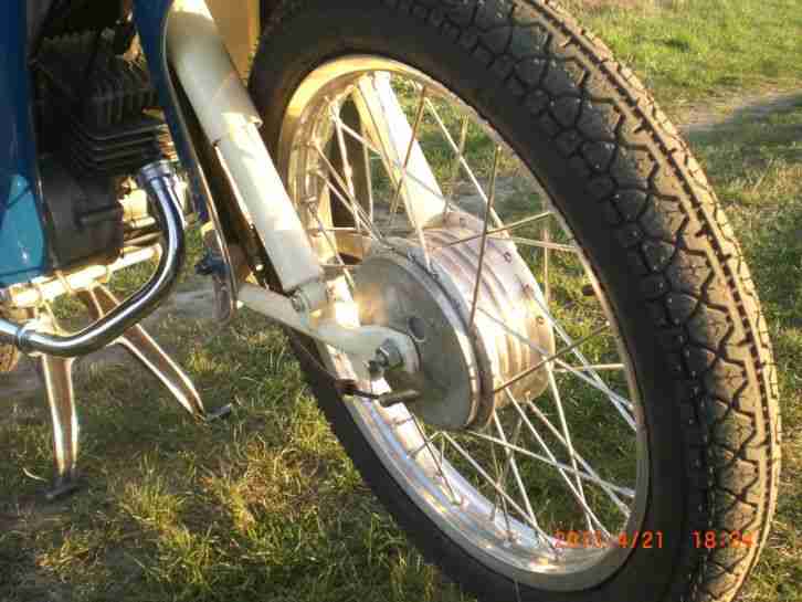 edle Simson Schwalbe KR51 DDR Moped 4 Gang 60Kmh Neuaufbau restauriert Papiere