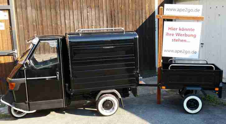 einzigartiges Eventmobil: Piaggio Ape Kastenaufbau mit Anhänger im Classic-Style