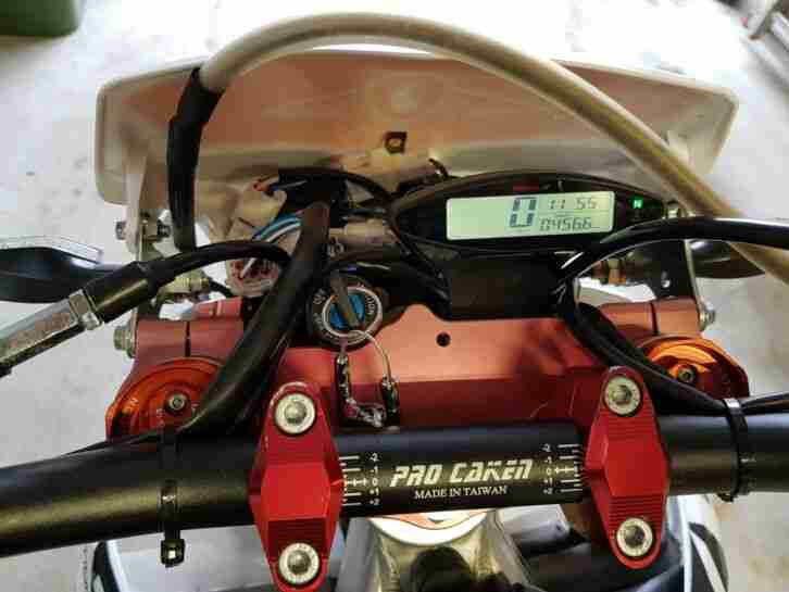 Enduro mit Zulassung fast neu