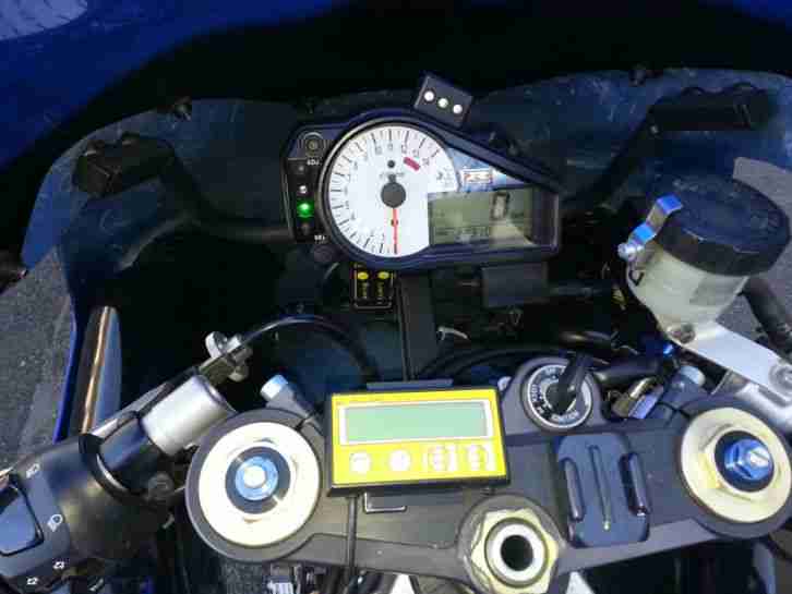 gsxr 1000 fuer die Rennstrecke