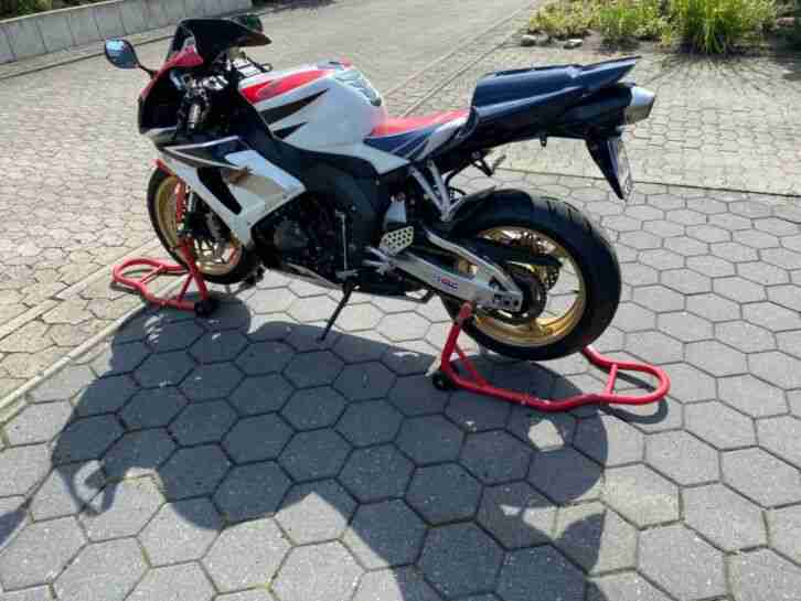 Honda CBR 1000 rr