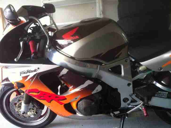 honda cbr 900 rr fireblade