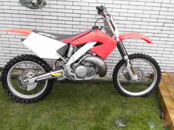 cr 250 aus 2001