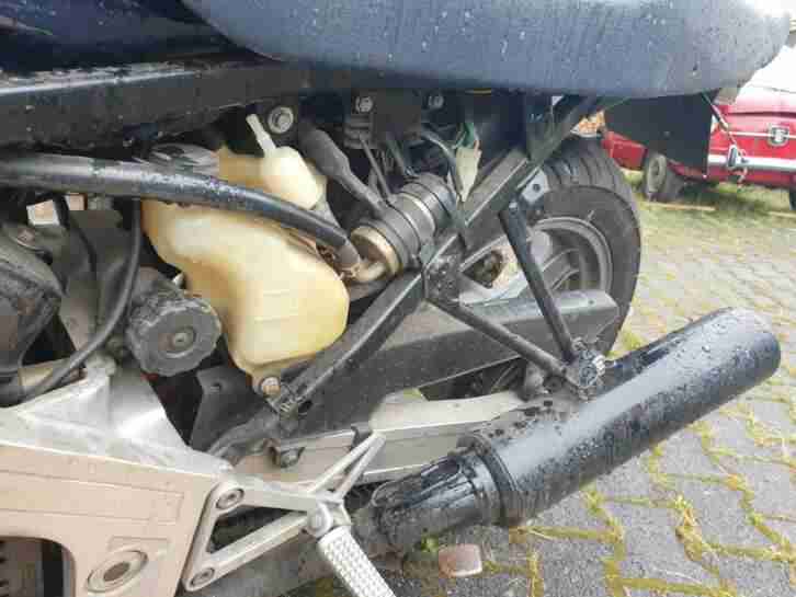 Honda VFR750 RC24 Motorrad -Baujahr:1987 -mit Papiere - Oldtimer