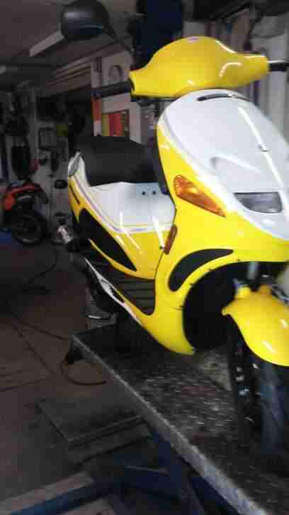 italjet moto Roller, Kleinkraftrad bis 50 KM/H TYP FRH , 1 Hand