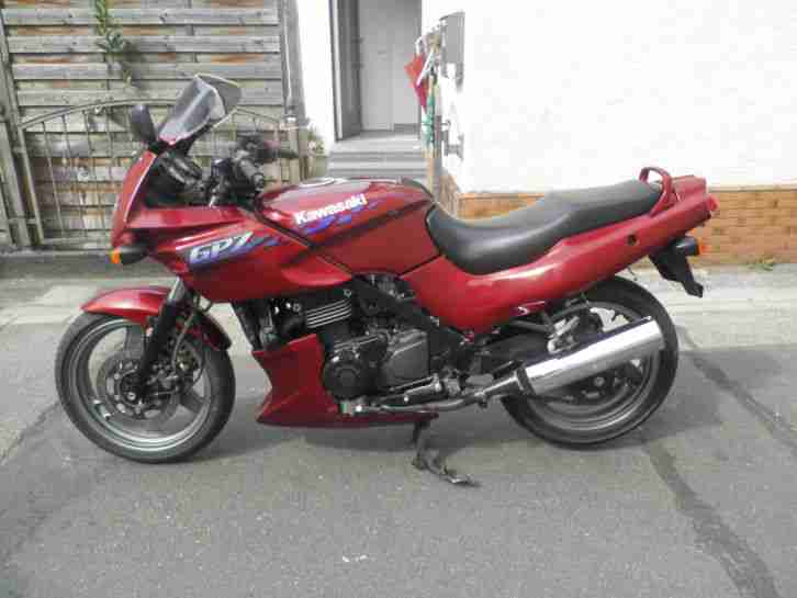 kawasaki gpz 500 s