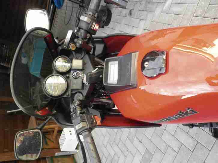 kawasaki gpz 550 unitrack