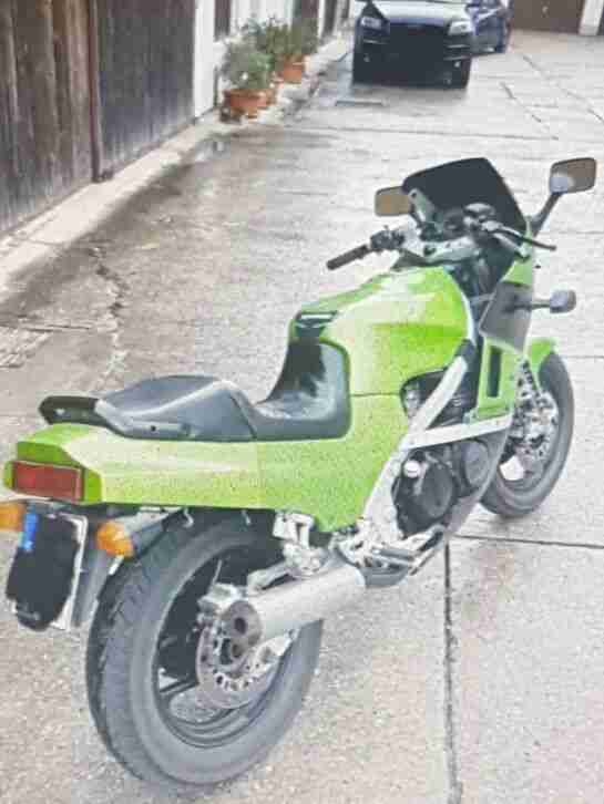 Kawasaki GPZ 600R