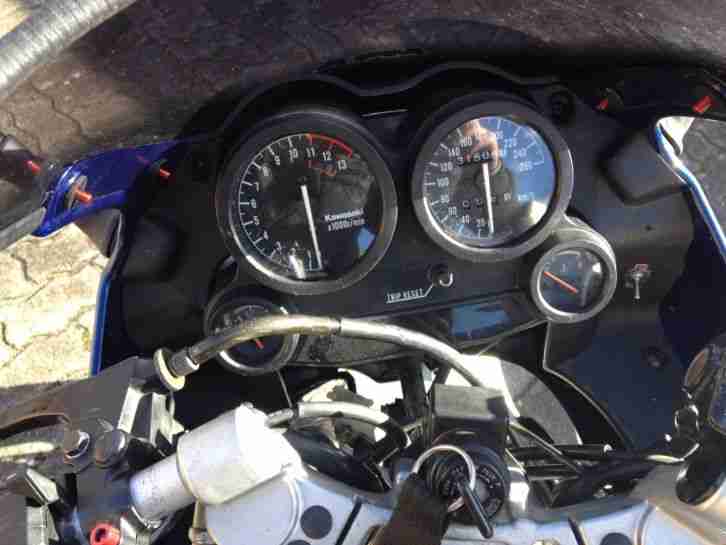 kawasaki gpz600 Top Zustand tuv 5.2018