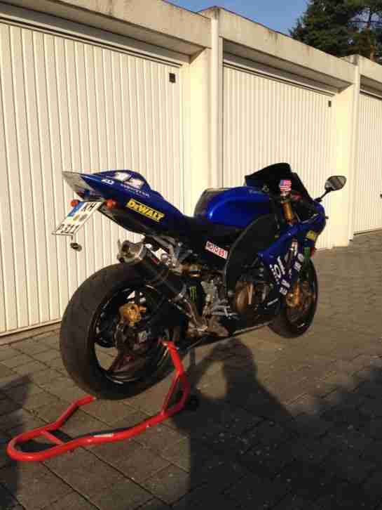 kawasaki zx10r